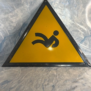 Vintage Retro Industrial Road Warning Tin Porcelain Enamel Sign Danger Caution Slippery Surface Wet Floor Warning Sign Street Sign