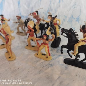 Figurines Timpo Toys – Cowboy, Bandit, Stetson – Collection Western Far West