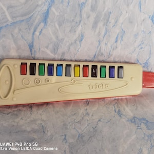 Vintage Kid's Triola White Harmonica, Made in DDR, Music Instrument, Flute Whistle Toy Musical Toy Childhood Musical Keyboard Blow Flute