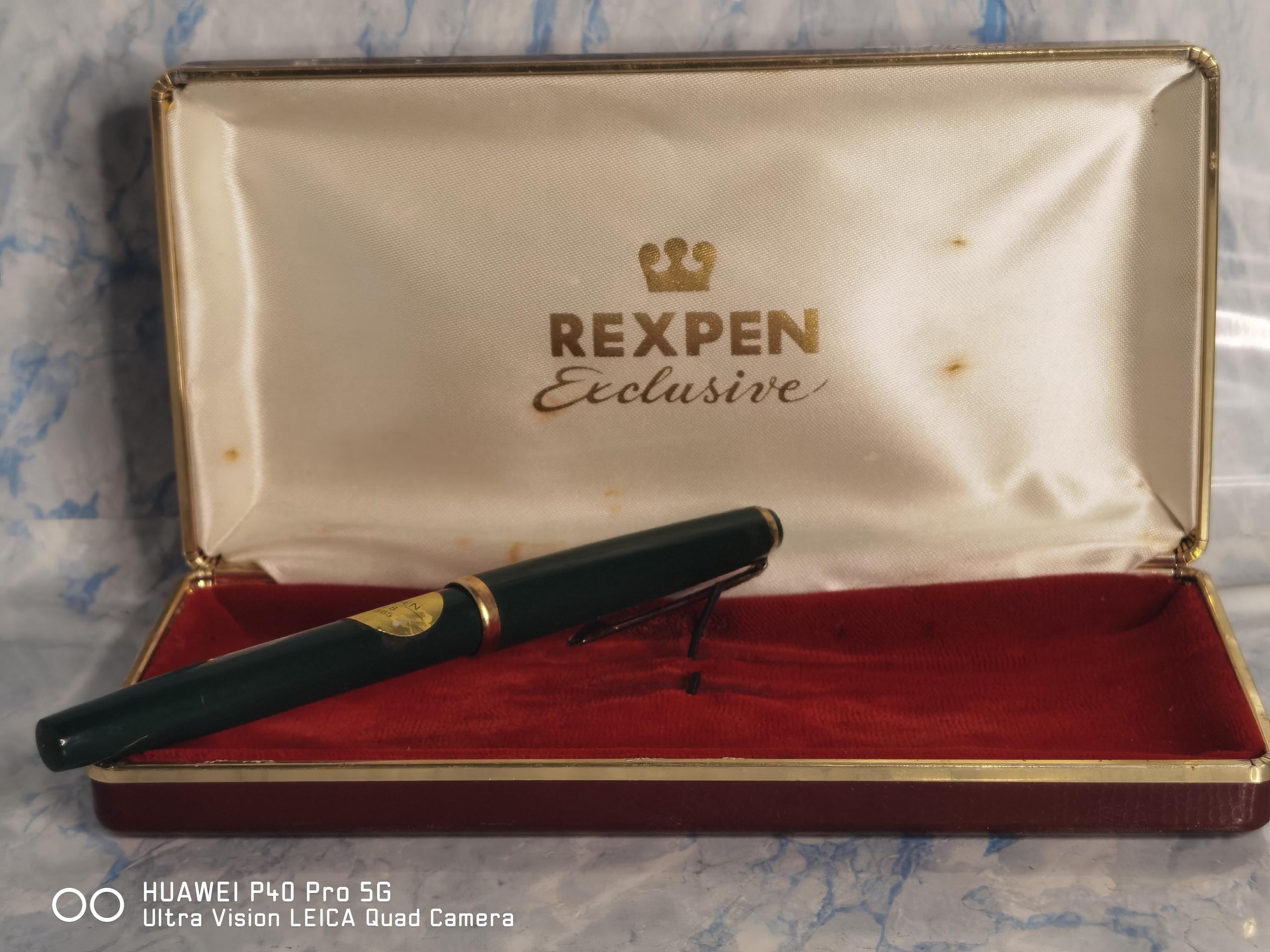 Vintage REXPEN EXCLUSIVE TOZ 14K Gold Nib Fountain Pen in Original