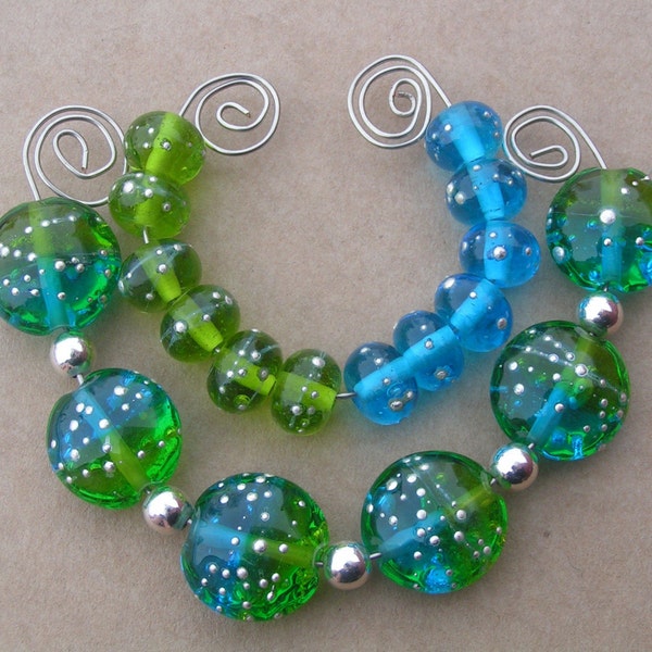 HowFunIsThat - 18 Handmade Lampwork Beads -  Innsbruck -  SRA