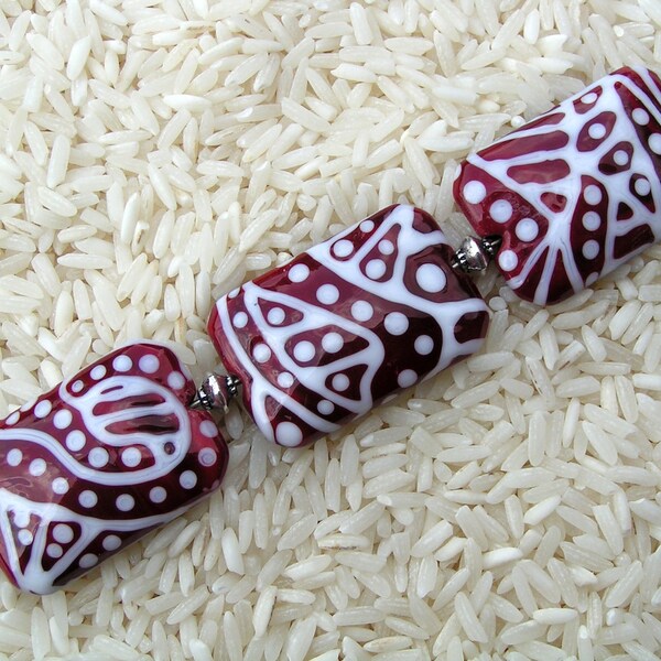 HowFunIsThat - 3 Handmade Lampwork Beads - Cranberry Squiggles - Clearance Sale - Free Shipping to US and Canada - SRA