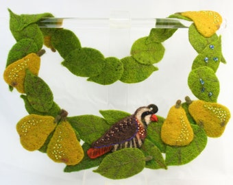 Tutorial Partridge in a Pear Tree Necklace Beginning Needle Felting