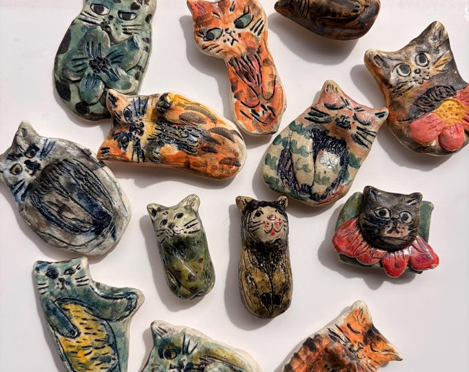 Mini Cats Fridge Magnet. Ceramic magnet. Gifts. Cat lover. Fun ceramics. Home decor