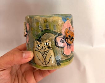 Handmade Funny Cats Ceramic Tumbler: Whimsical Floral Design