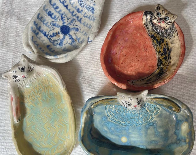 Handmade Ceramic Cat Dish: Trinket, Ring, Sauce dipping dish - Unique Design