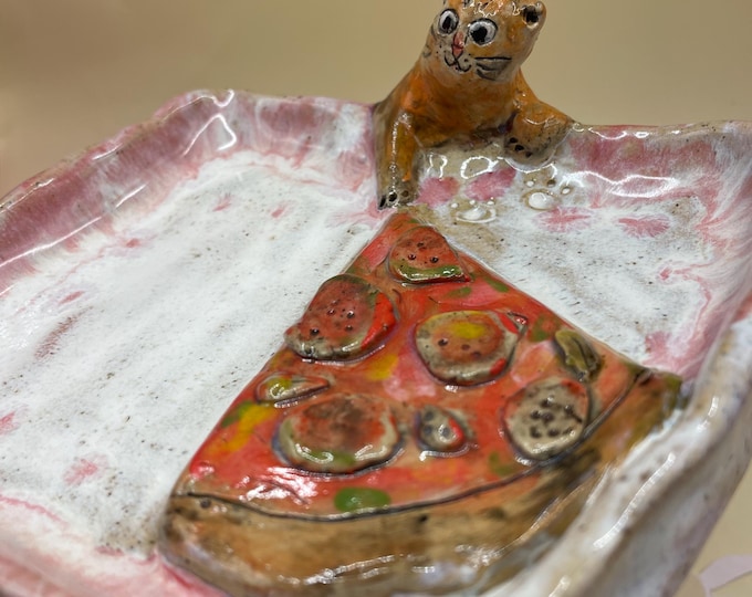 Handmade Pizza Stealing Cat Plate: Whimsical Ceramic Trinket Dish