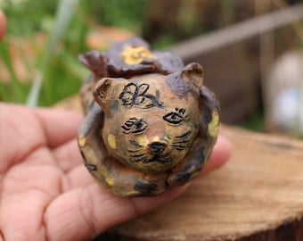 Ceramic Cat and flowers Desk Friend. Handmade Art, Cat lover gifts. Incense holder.Stoneware