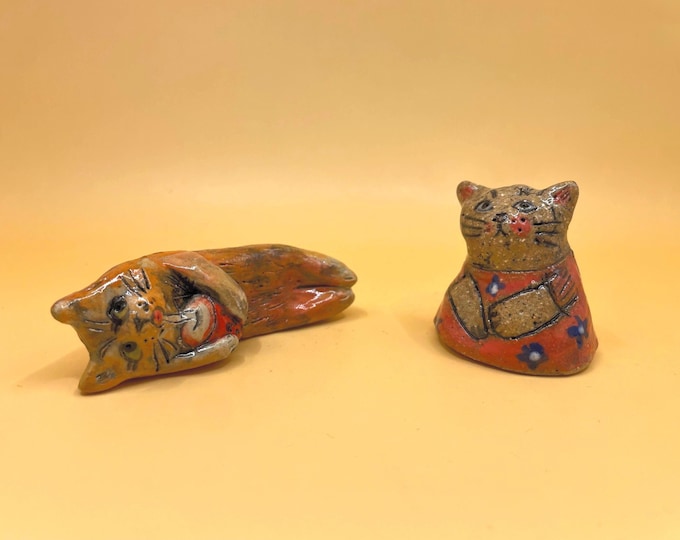 Handmade Ceramic Cat Figurine Incense Holder: Bubble Tea & Flower Art