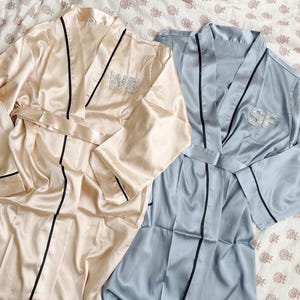 Satin Bridesmaid Robe: Personalized Rhinestone Bridal Party Gift