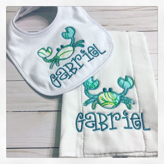 Crab Baby Bib and Burp Cloth Set / Crab Burp Rag Set / Maryland Crab Baby Bib / Maryland Crab Baby Gift Set / Nautical Baby Gift Set