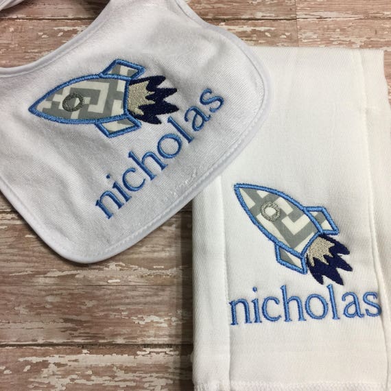 Astronaut Baby Bib Set / Space Baby Bib Set / Space Rocket Burp Cloth Set / Custom Burp Cloth Set