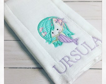 Mermaid Burp Cloth / Mermaid Baby Gift / Personalized Mermaid Baby Girl Burp Cloth / Custom Mermaid Baby Gift