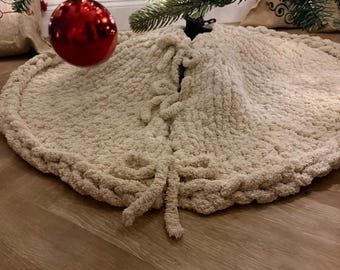 Chunky Knit Tree Skirt | Christmas Decor |Hand Knit | Handmade | Christmas Tree | Tree Skirt