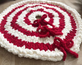 Hand Knit Christmas Tree Skirt | Chunky Candy Cane Decor