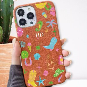 Botas de vaquero de neón marrón de lujo Iniciales Caja personalizada iPhone 15 14 13 12 11 Pro Mini Max Plus Nombre de regalo Caso Carta personalizada Cubierta de cuero