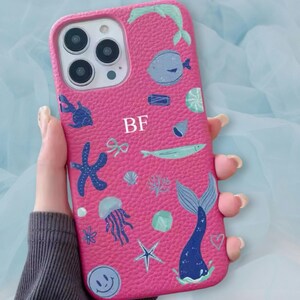 Funda personalizada con iniciales del mar azul náutico rosa de lujo iPhone 15 14 13 12 11 Pro Mini Max Plus Funda con nombre de regalo Funda de cuero con letras personalizadas