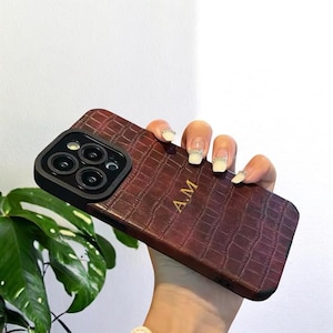 Marron havane profond, cuir de crocodile de luxe, étui pour iPhone 16 15 14 13 12 11 Pro Max personnalisé, nom gravé avec lettre ou initiales