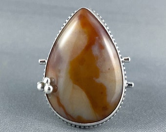 Honey Jasper Ring in Sterling Silver - A Minimalist Jewelry with a Touch of Warmth. Size: 6 1/4