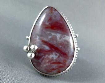 Silver Ring with Jasper - A Rustic and Cozy Accessory for Any Season. Size: 5 3/4