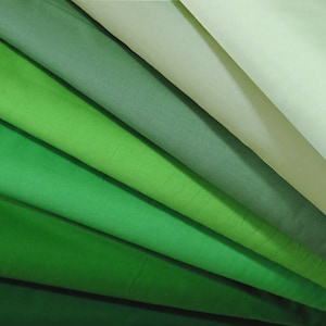 Robert Kaufman KONA COTTON SOLID Green tone group #1 by the 1/2 yard