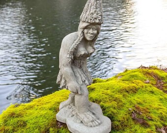 Standing woman statue 20" Concrete bigfoot lady, Outdoor decoration, Large bigfoot figure, Fantasy home decor, Yard bigfoot