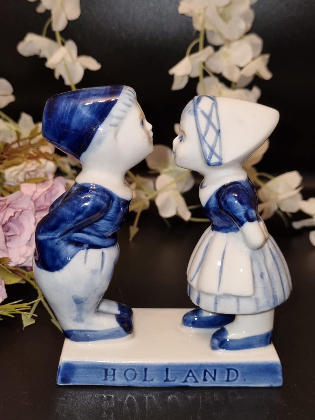 Vintage Delft Blue White Dutch Boy & Girl Kissing Hand Painted - Etsy