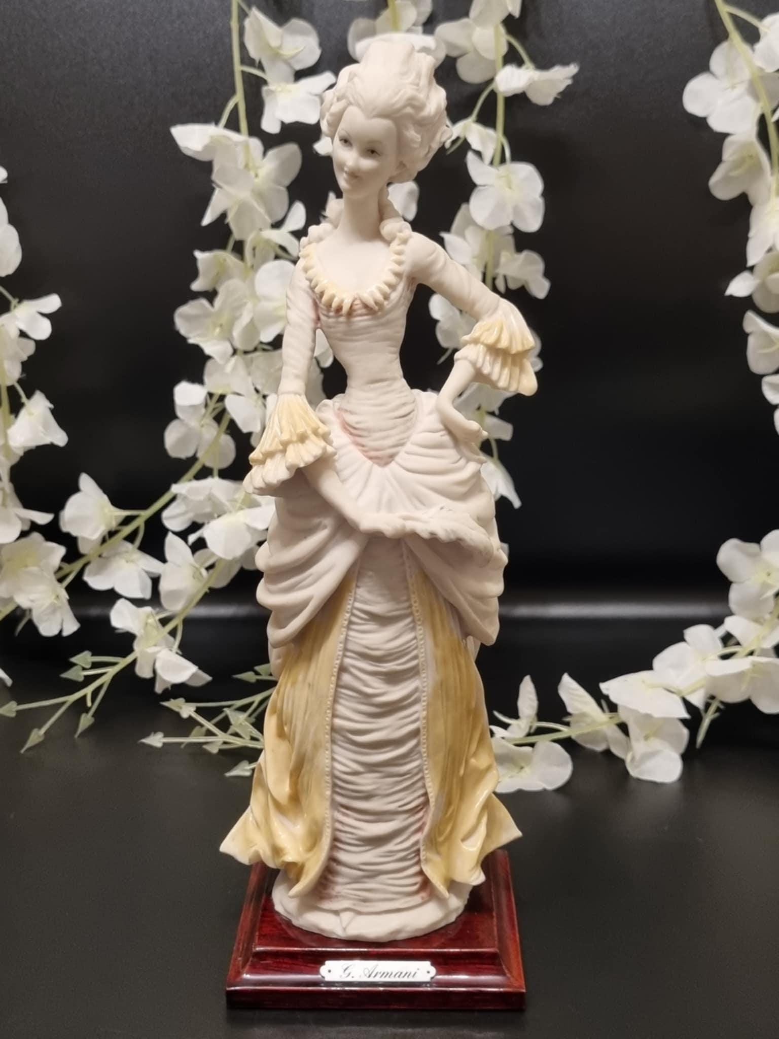 Capodimonte figurine lamps - Etsy 日本