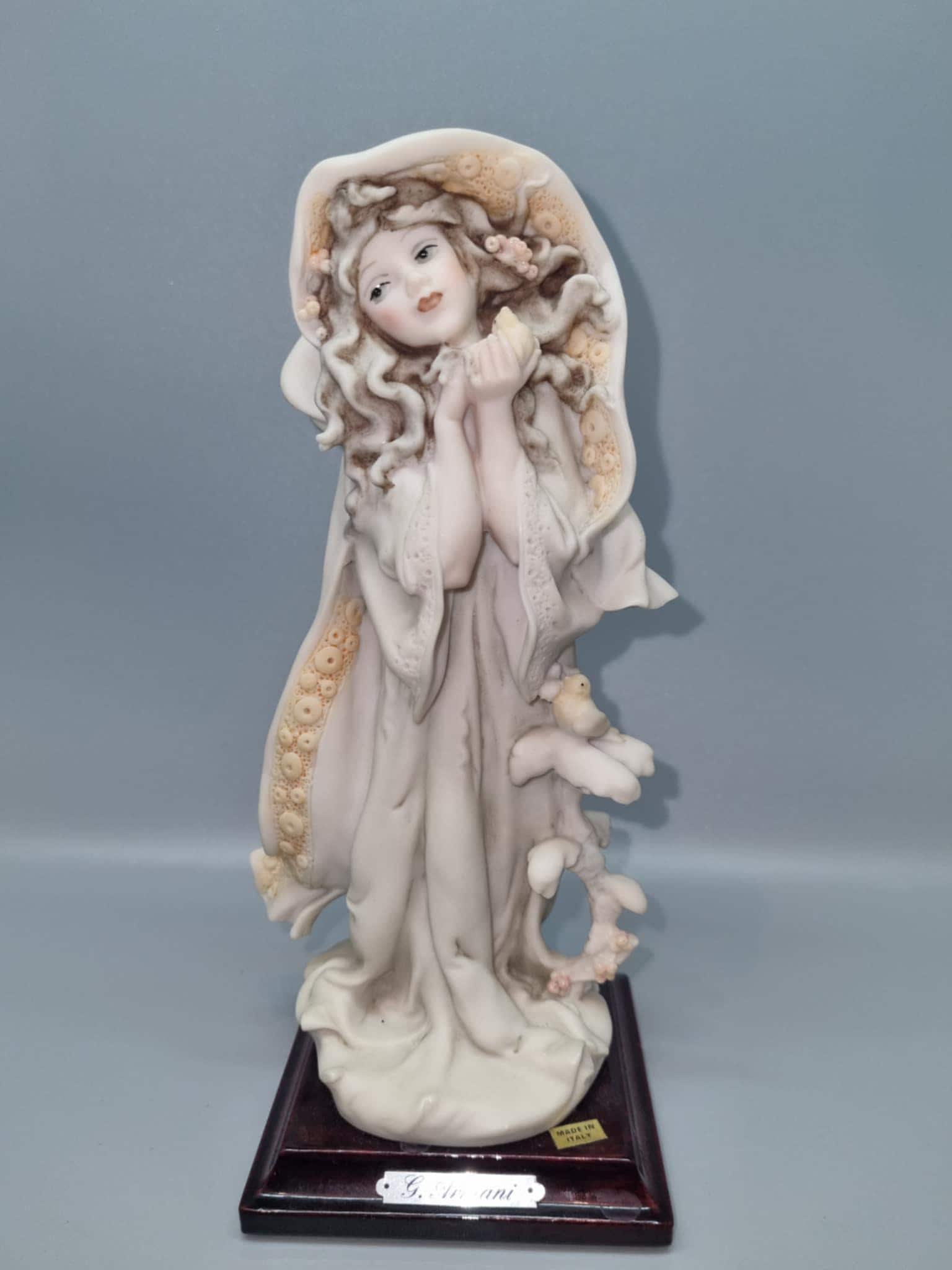 【イタリア アンティーク】ジュゼッペ・アルマーニ 磁器像 ヴィンテージ Bird giuseppe armani - Etsy 日本