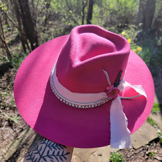 Sweetheart Fedora Custom Shaped Cowgirl Hat - Etsy display picture 3