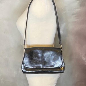 Liz Claiborne Black Shoulder Bag, Liz Claiborne Faux Leather Under Arm Bag, Black Vegan Leather Shoulder Bag, Snap Close Oblong Shoulder Bag