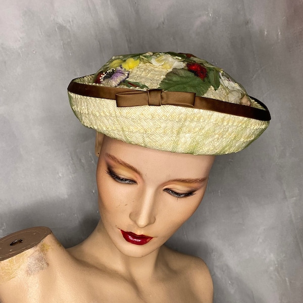 Vintage Women's Hat, 50s Women's Hat, Vintage Boater Hat, Beige Boater Hat with Flowers, Straw Hat with Flower Crown, Brown Beige Boater Hat