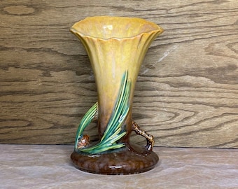 Roseville Wincraft Green Pine Cone Vase, Roseville 283-8, Roseville Mid Century Modern Pottery, 40's Roseville Pottery, 1948 Roseville Vase