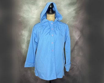 Vintage Damen Kapuzenjacke, 70er Jahre Kurze Regenjacke, Vintage Regenjacke mit Kapuze, Hellblaue Regenjacke, Über dem Kniemantel, Medium