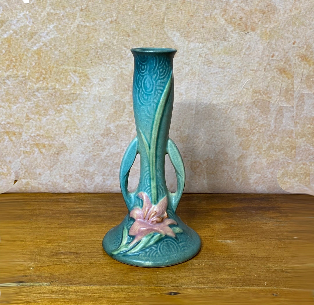 Roseville Pottery Blue Zephyr Lily Bud Vase, Roseville 2107, 1946