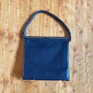 Bolso de mano de piel vegana negra de los años 60, Rolfs