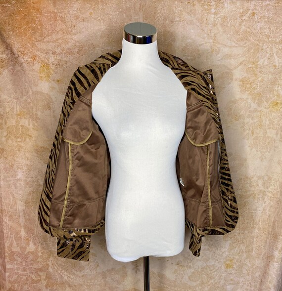 Animal Print Jean Jacket, Tiger Stripe Jean Jacke… - image 6