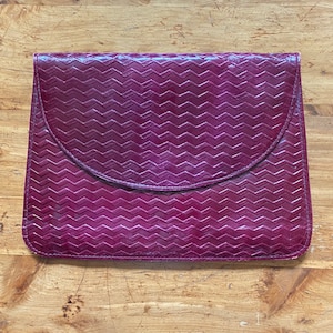 Vintage Louis Quatorze Paris Burgundy Oxblood Leather Envelope Clutch Wristlet