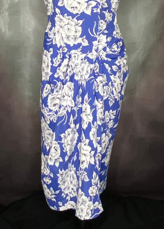 60's Blue Floral Hourglass Midi Dress, Small - image 7