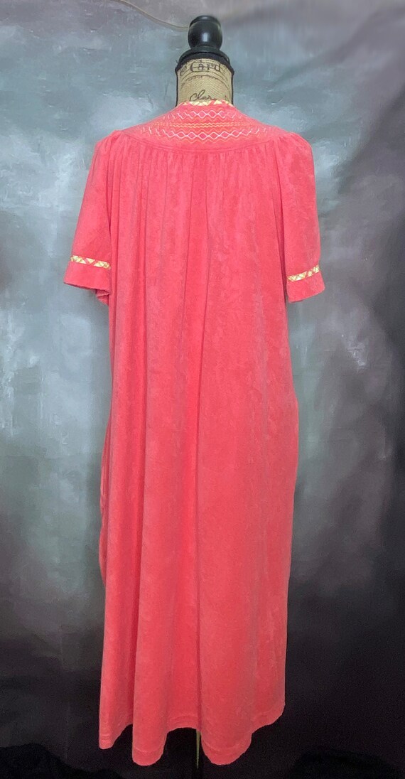 80's Coral Terrycloth Short Sleeve Maxi Robe, Int… - image 5