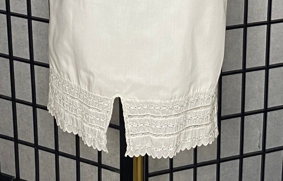 60's White Cotton Blend Half Slip with Eyelet Hem… - image 4