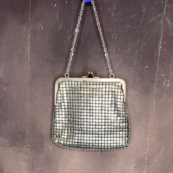 Vintage Silver Mesh Handbag, Vintage Silver Maille Bag, Silver Evening Bag, Metallic Silver Purse, Chain Handle Evening Bag, 70's Mesh Bag