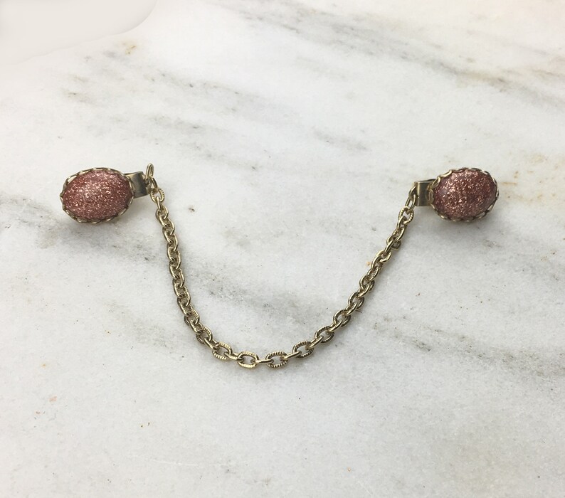 1960/'s Vintage Sweater Clip Gold Tone Chain Copper Metallic Flecked Stones