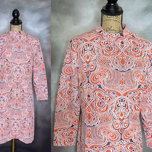 70&#39;s Vintage Paisley Polyester Shift Dress, Red Blue Paisley Print Dress, Band Collar Dress, Polyester Shift, Below the Knee Dress, Large