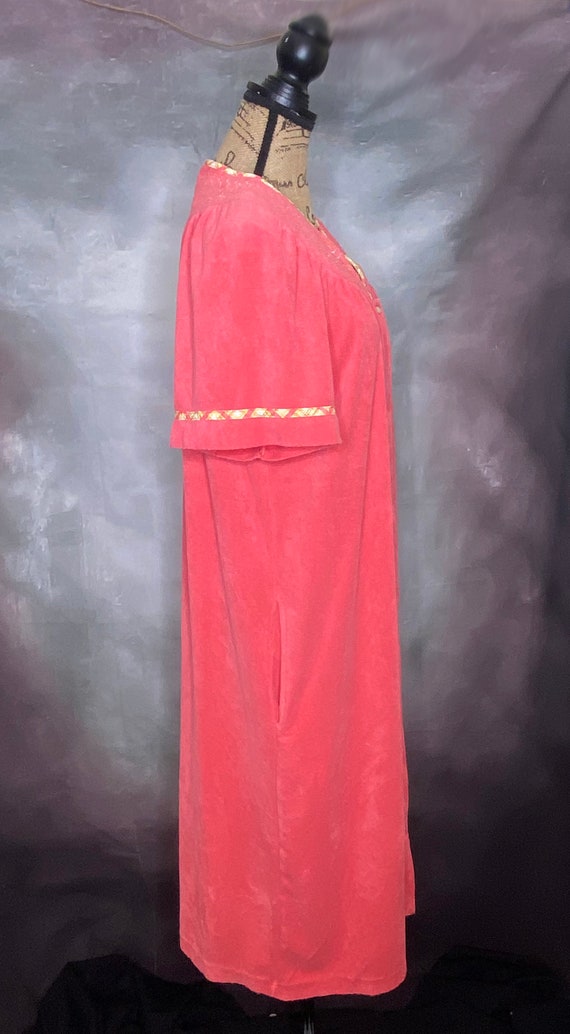 80's Coral Terrycloth Short Sleeve Maxi Robe, Int… - image 4