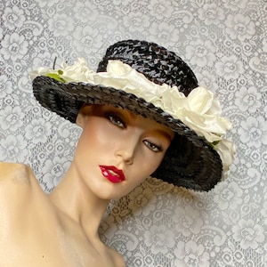 Women&#39;s Vintage Hat, 50&#39;s Women&#39;s Hat, 60&#39;s Women&#39;s Hat, Wide Brim Black Hat, Black Cello Hat with White Roses, Black Hat White Flowers