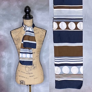 80&#39;s Geometric Print Oblong Scarf in Navy, Brown and White