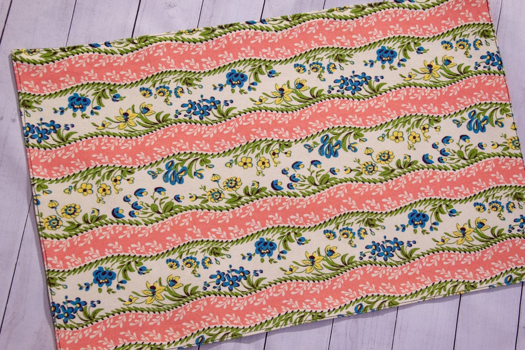 Pretty in Pink Floral Handmade Placemat, Fine Dining Placemat, Pink