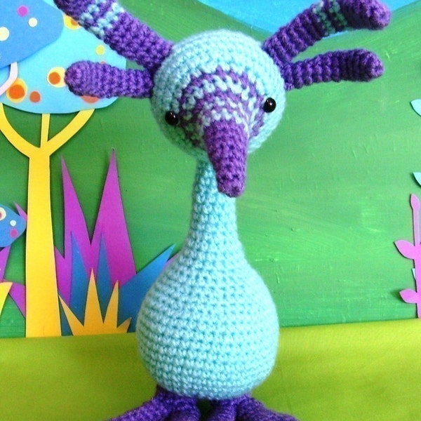 PATTERN- little alien birdy crochet pattern for plush alien bird toy