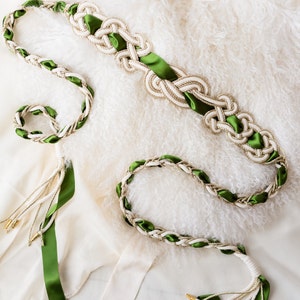 Celtic Handfasting cord - infinity knot, customisable cord, pagan wedding, handtying wedding cord in natural/gold with green silk ribbon